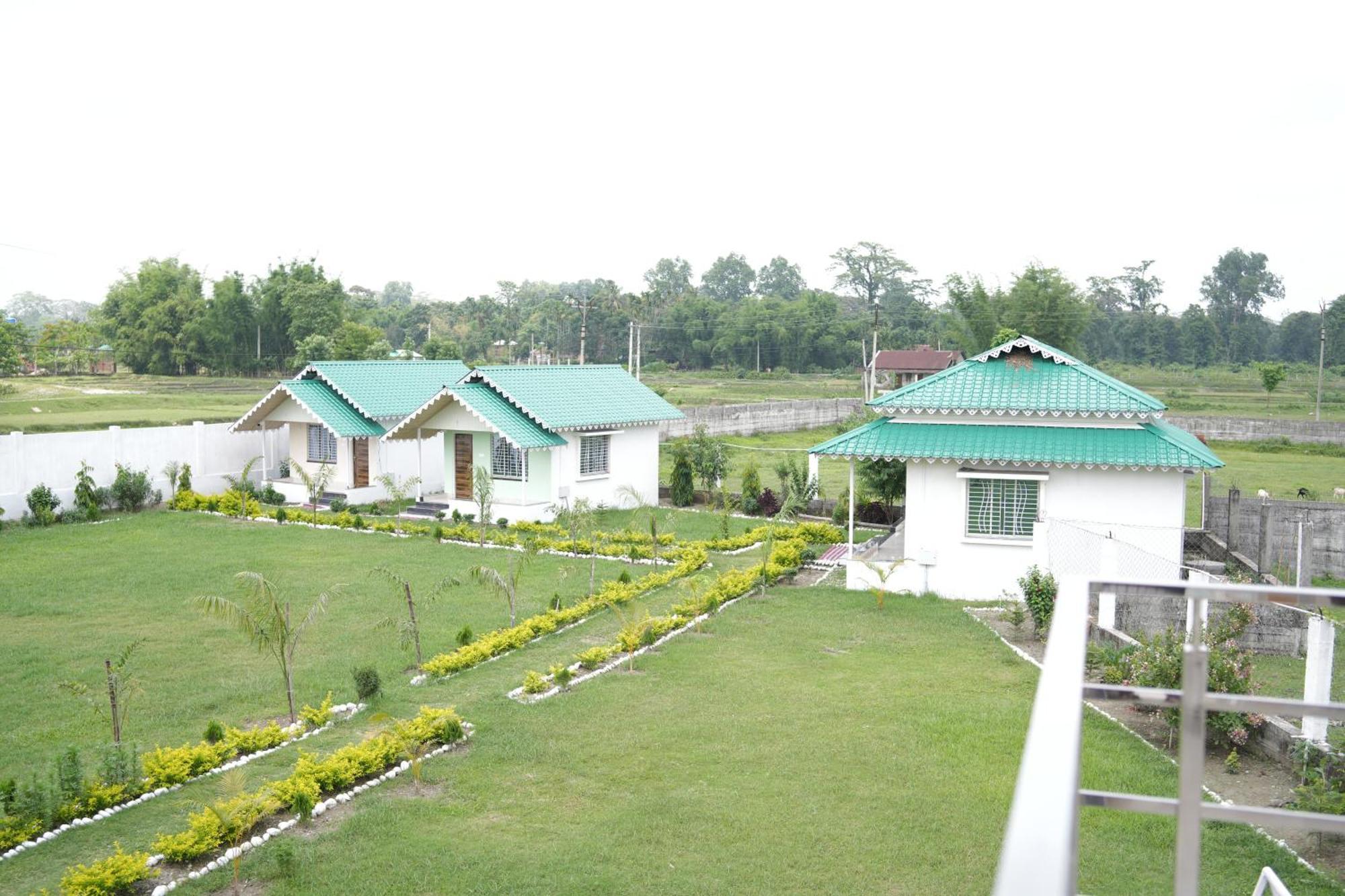 Queen Of Dooars Eco Resort Chālsa Dış mekan fotoğraf